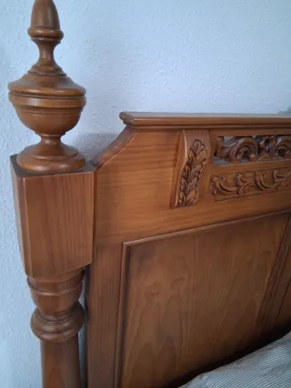 Habitación de matrimonio de madera maciza