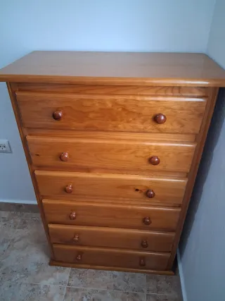 Habitación de matrimonio de madera maciza