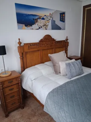 Habitación de matrimonio de madera maciza