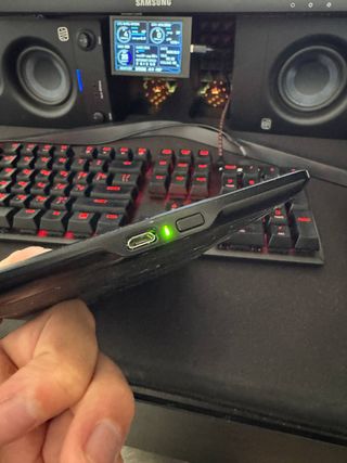 Kindle D01100 per pezzi di ricambio