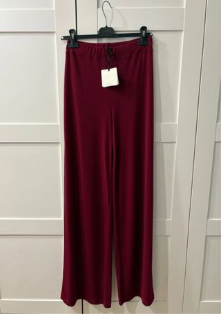 Pantaloni rossi a gamba larga