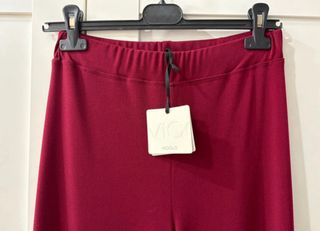 Pantaloni rossi a gamba larga