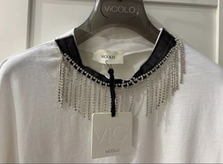 T-shirt VICOLO con brillantini