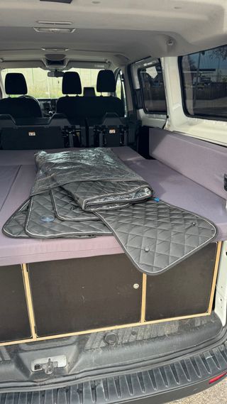 Ford Transit Custom 2018 + Mueble camper