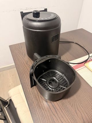 Freidora de aire negra