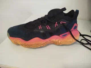 Zapatillas Baloncesto Naranja y Rosa