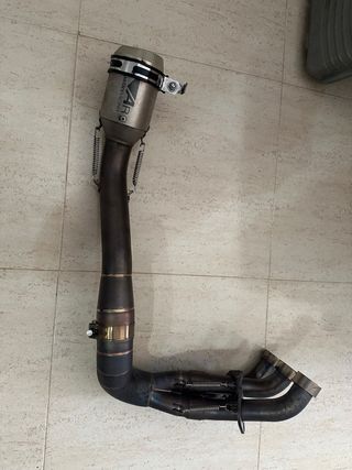 Escape yamaha mt09 (21-23)