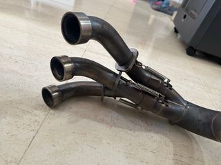 Escape yamaha mt09 (21-23)