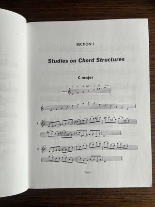 Técnica del Saxofón - Chord Studies Vol. 2