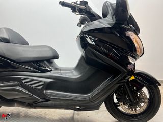 SUZUKI BURGMAN 650 | 2015 | 38.831kms | 65€/mes
