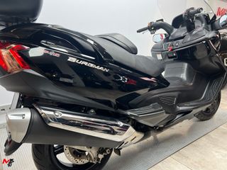 SUZUKI BURGMAN 650 | 2015 | 38.831kms | 65€/mes