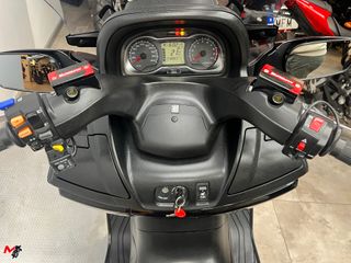 SUZUKI BURGMAN 650 | 2015 | 38.831kms | 65€/mes