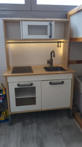 Cocinita de Juguete Ikea con luz