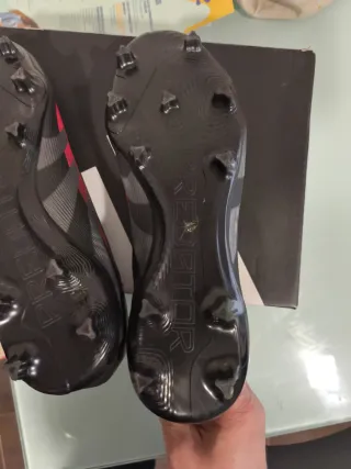 Adidas Predator League Laceless Negras/Rojas