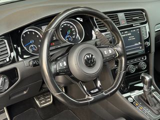 Volkswagen Golf R 2.0 TSI 300CV BMT 4Motion DSG