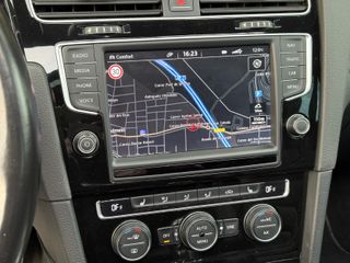 Volkswagen Golf R 2.0 TSI 300CV BMT 4Motion DSG