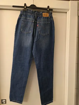 Jeans Levi's vita alta elasticizzata