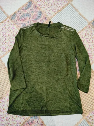 Conjunto di abbigliamento per bambini taglia S