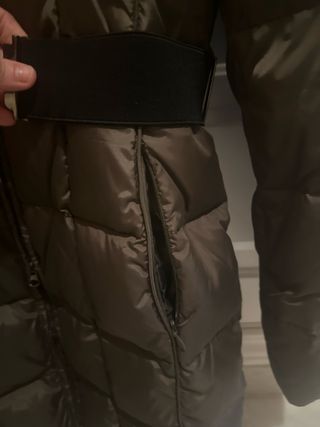 Abrigo de plumas marrón