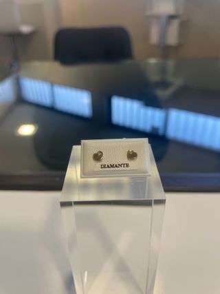 Pendientes Oro 18K Diamante Corazón