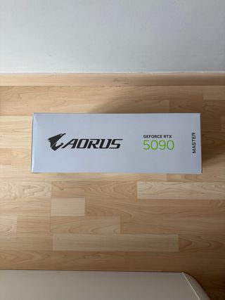 Gigabyte RTX 5090 AORUS Master (SIN USAR)