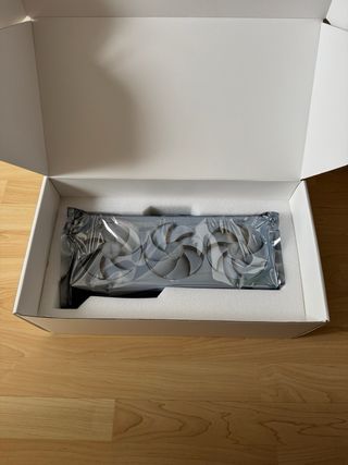 Gigabyte RTX 5090 AORUS Master (SIN USAR)