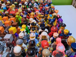 Lotto 265 Minifigure Personaggi LEGO