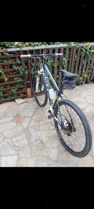 Bicicleta GT Zaskar 29 fibra de carbono