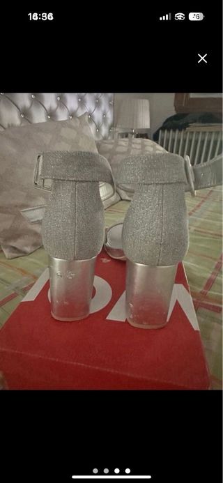 Zapatos de tacón Vera Pelle talla 39