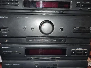 stereo kenwood perla nera