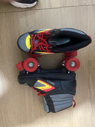 Patines Negro y Rojo