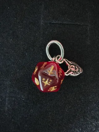 Charm Dado Hellfire Club Stranger Things Plata 925