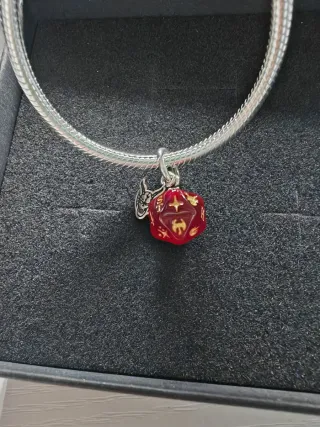 Charm Dado Hellfire Club Stranger Things Plata 925