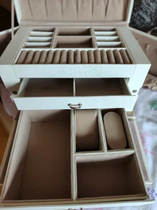 Joyero  maletín de color Blanco