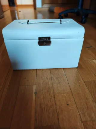 Joyero  maletín de color Blanco