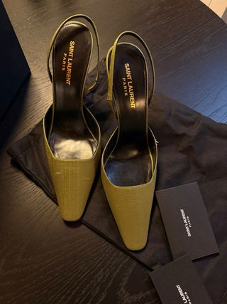 Tacones Saint Laurent verdes y morados seda nuevos