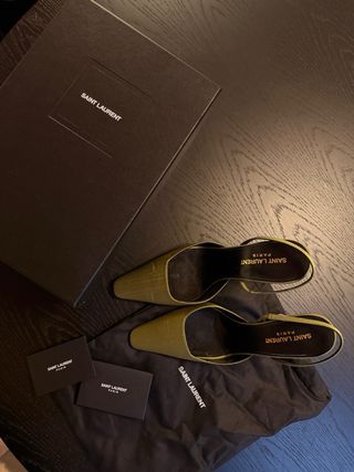 Tacones Saint Laurent verdes y morados seda nuevos