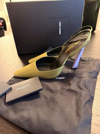 Tacones Saint Laurent verdes y morados seda nuevos