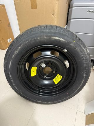 Rueda de repuesto 185/65 R15 + Gato
