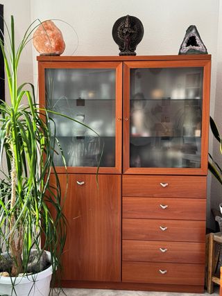 Muebles para el salón de cerezo.