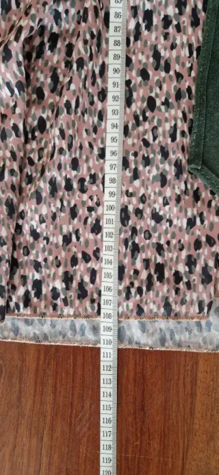 Vestido midi estampado.