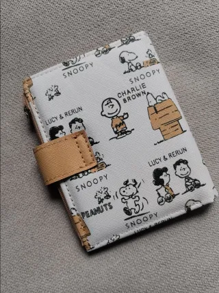 Aprovecha! Billetera y monedero Snoopy