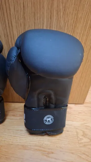 Guantes Boxeo Venum 14oz Negros