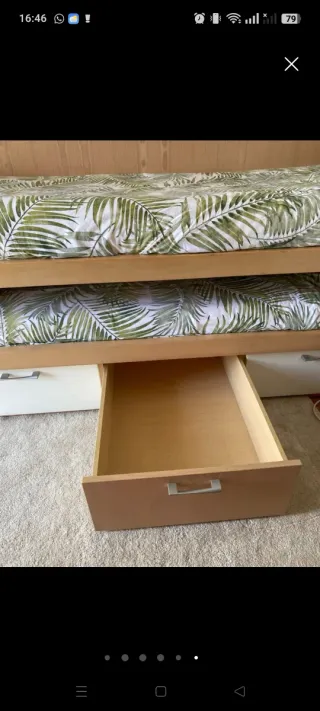 Cama nido más colchones con escritorio