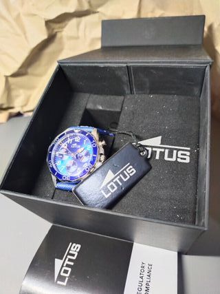 Reloj Lotus  18859 Esfera Azul