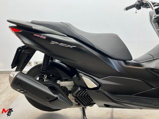 HONDA PCX 125 | 2024 | 5.215kms | 49€/mes