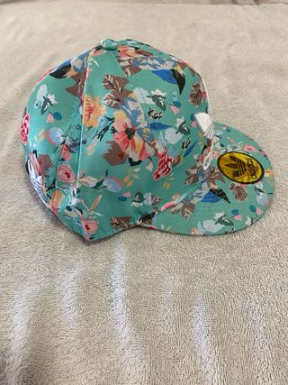 Gorra Adidas Floral