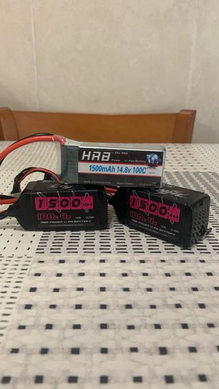 Baterías LiPo CNHL + HRB 1500mAh 14.8V 100C (4uds)
