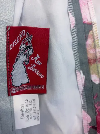 Traje Flamenca Volantes Flores