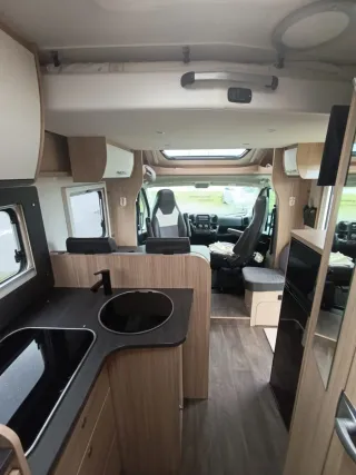 AUTOCARAVANA SUNLIGHT T67S